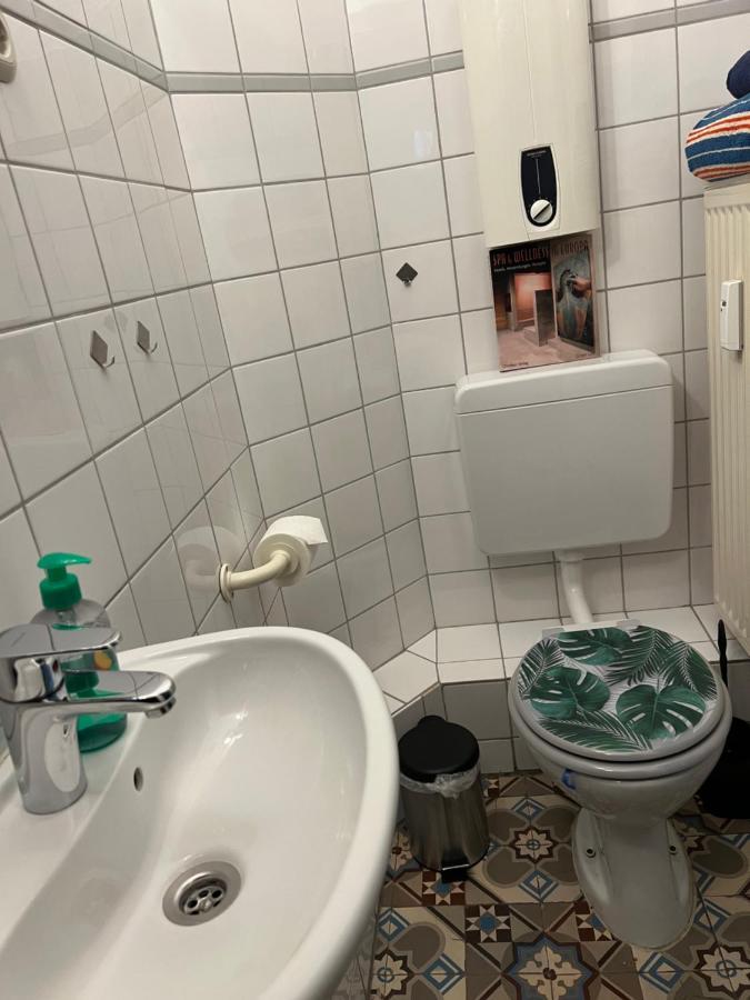 Private Schlafzimmer Mit Wc Dusche Менхенгладбах Екстер'єр фото